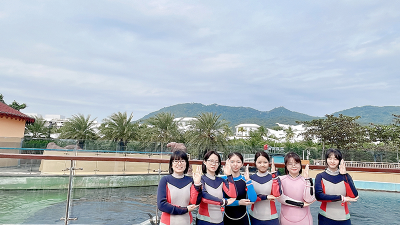 2023.12 Company trip to Sanya